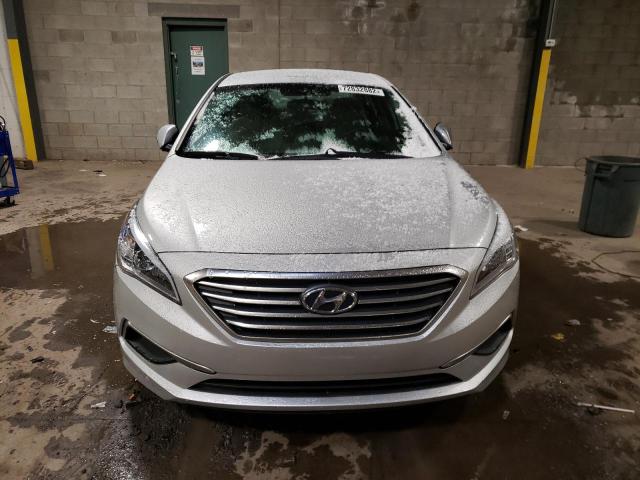 Photo 4 VIN: 5NPE24AF4HH477250 - HYUNDAI SONATA 