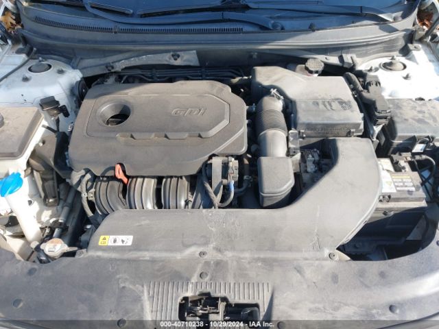 Photo 9 VIN: 5NPE24AF4HH481010 - HYUNDAI SONATA 