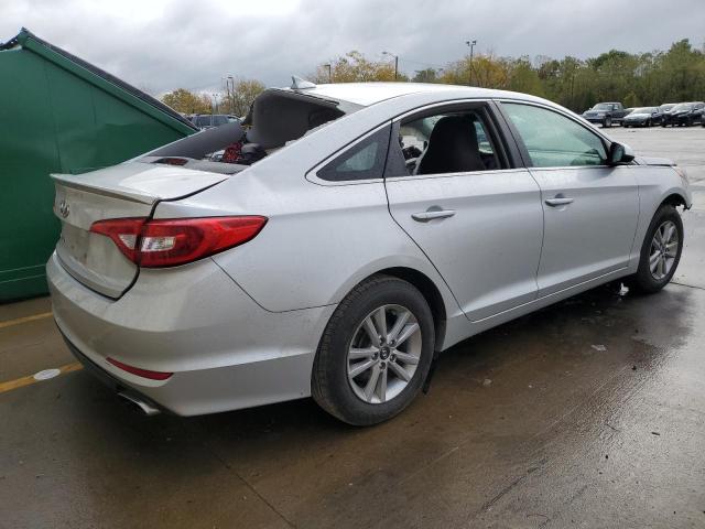 Photo 2 VIN: 5NPE24AF4HH493870 - HYUNDAI SONATA 