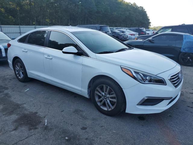 Photo 3 VIN: 5NPE24AF4HH507105 - HYUNDAI SONATA SE 