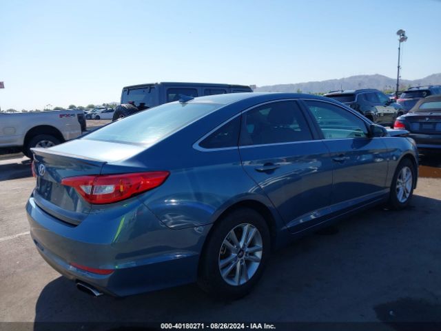 Photo 3 VIN: 5NPE24AF4HH511462 - HYUNDAI SONATA 