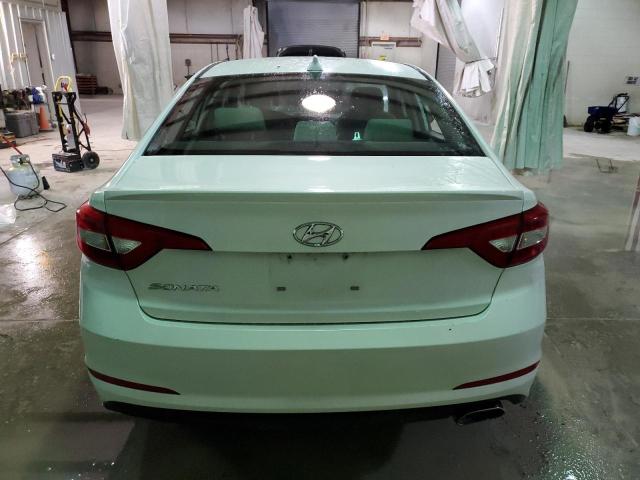 Photo 5 VIN: 5NPE24AF4HH514989 - HYUNDAI SONATA SE 