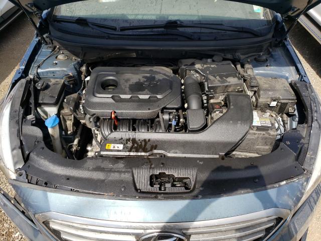 Photo 6 VIN: 5NPE24AF4HH527029 - HYUNDAI SONATA SE 