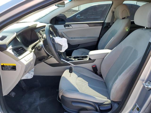 Photo 6 VIN: 5NPE24AF4HH528813 - HYUNDAI SONATA SE 