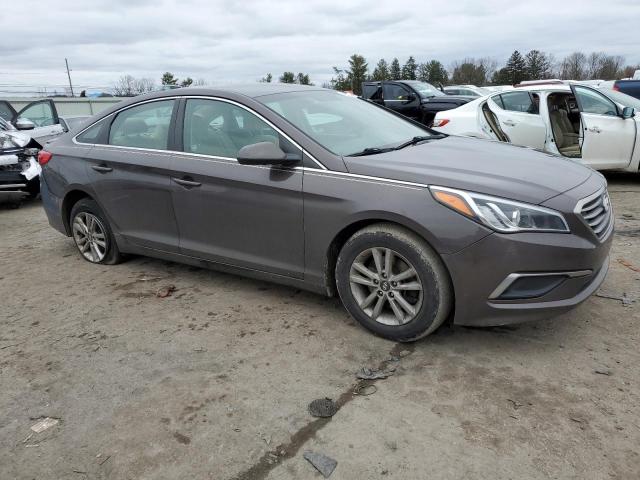 Photo 3 VIN: 5NPE24AF4HH532747 - HYUNDAI SONATA 