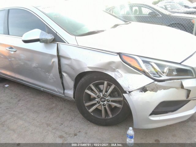 Photo 5 VIN: 5NPE24AF4HH542825 - HYUNDAI SONATA 