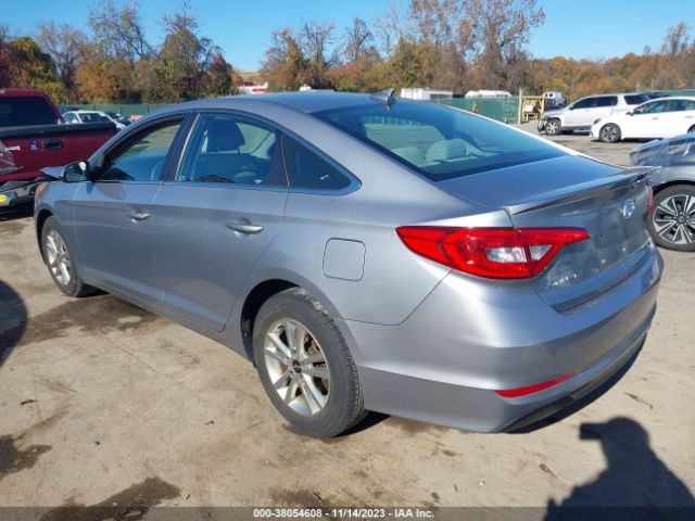 Photo 2 VIN: 5NPE24AF4HH549497 - HYUNDAI SONATA 