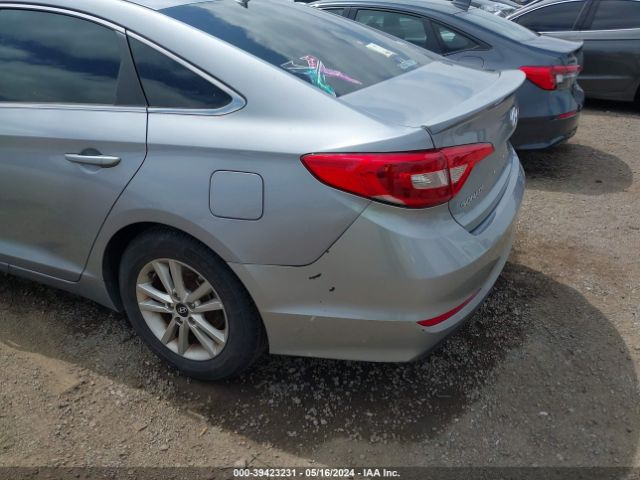 Photo 5 VIN: 5NPE24AF4HH561438 - HYUNDAI SONATA 