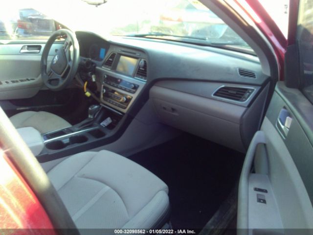 Photo 4 VIN: 5NPE24AF4HH563240 - HYUNDAI SONATA 