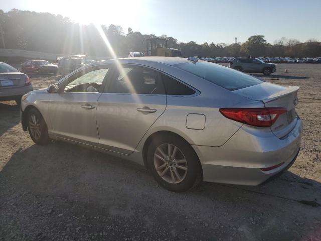 Photo 1 VIN: 5NPE24AF4HH563285 - HYUNDAI SONATA SE 