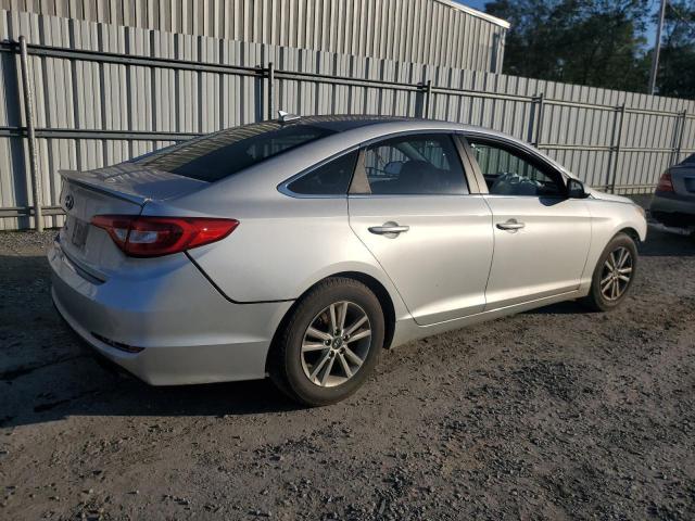 Photo 2 VIN: 5NPE24AF4HH563285 - HYUNDAI SONATA SE 