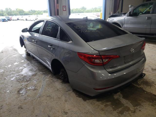 Photo 2 VIN: 5NPE24AF4HH565327 - HYUNDAI SONATA SE 