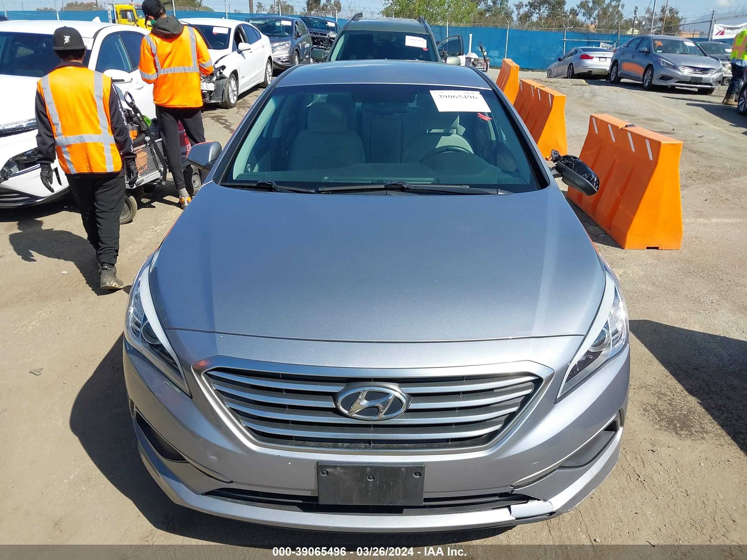 Photo 11 VIN: 5NPE24AF4HH573959 - HYUNDAI SONATA 