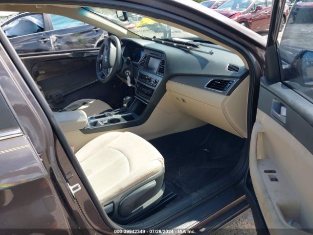 Photo 4 VIN: 5NPE24AF4HH577624 - HYUNDAI SONATA 