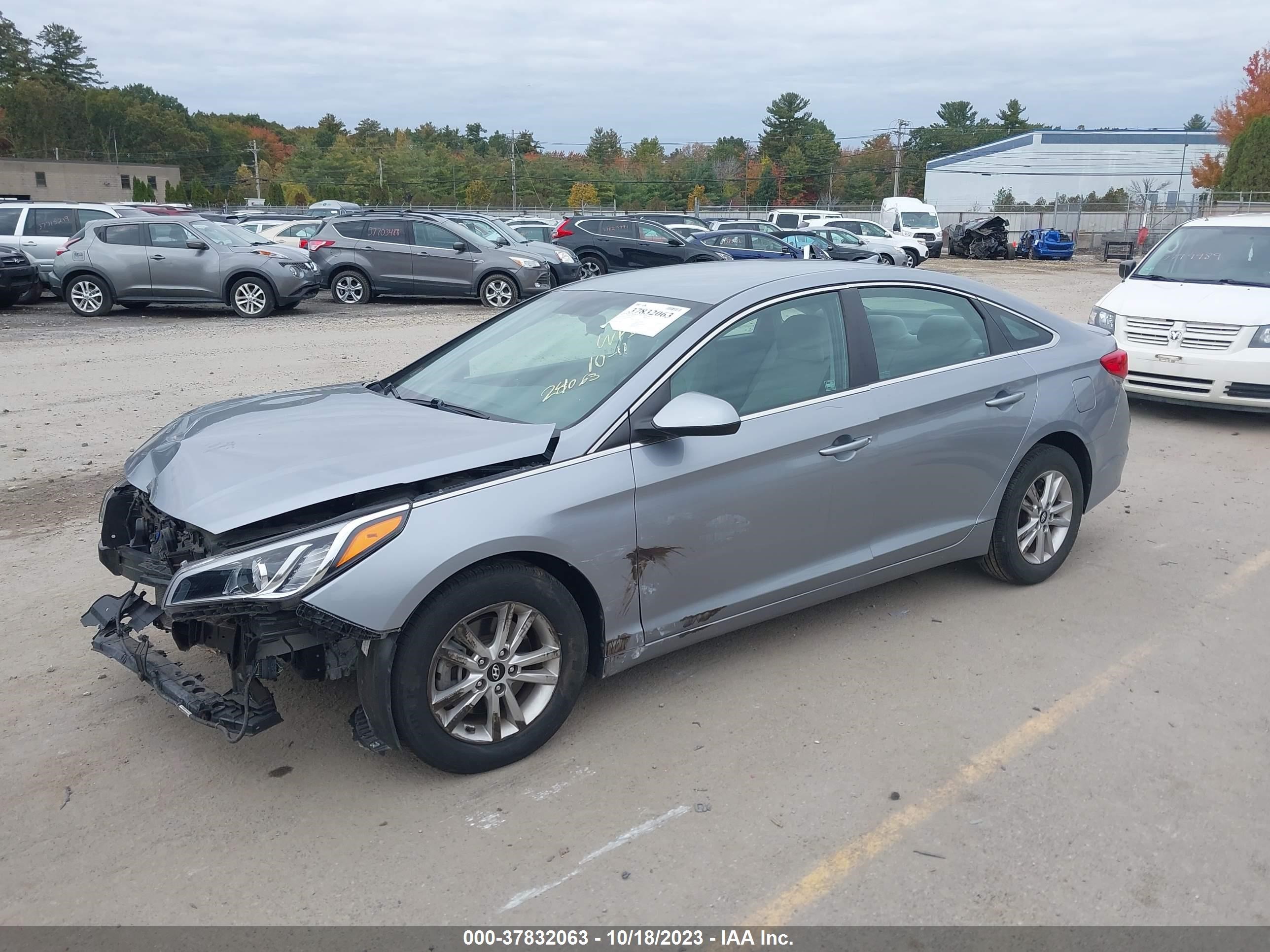 Photo 1 VIN: 5NPE24AF4HH585576 - HYUNDAI SONATA 