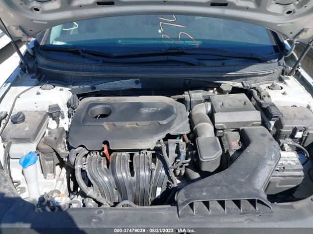 Photo 9 VIN: 5NPE24AF4JH599905 - HYUNDAI SONATA 