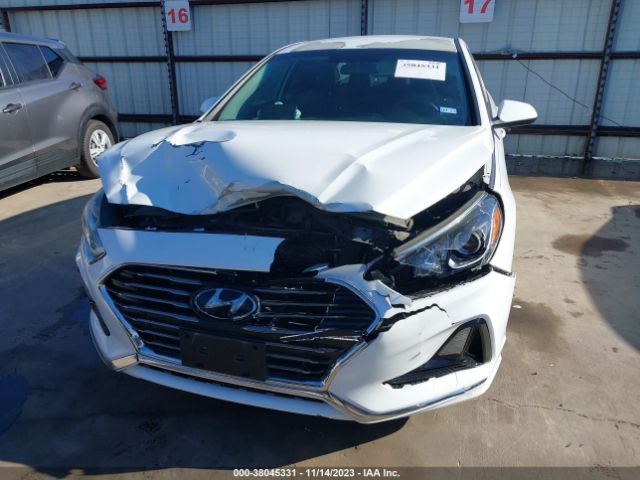 Photo 5 VIN: 5NPE24AF4JH600311 - HYUNDAI SONATA 