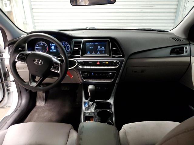 Photo 7 VIN: 5NPE24AF4JH605153 - HYUNDAI SONATA 