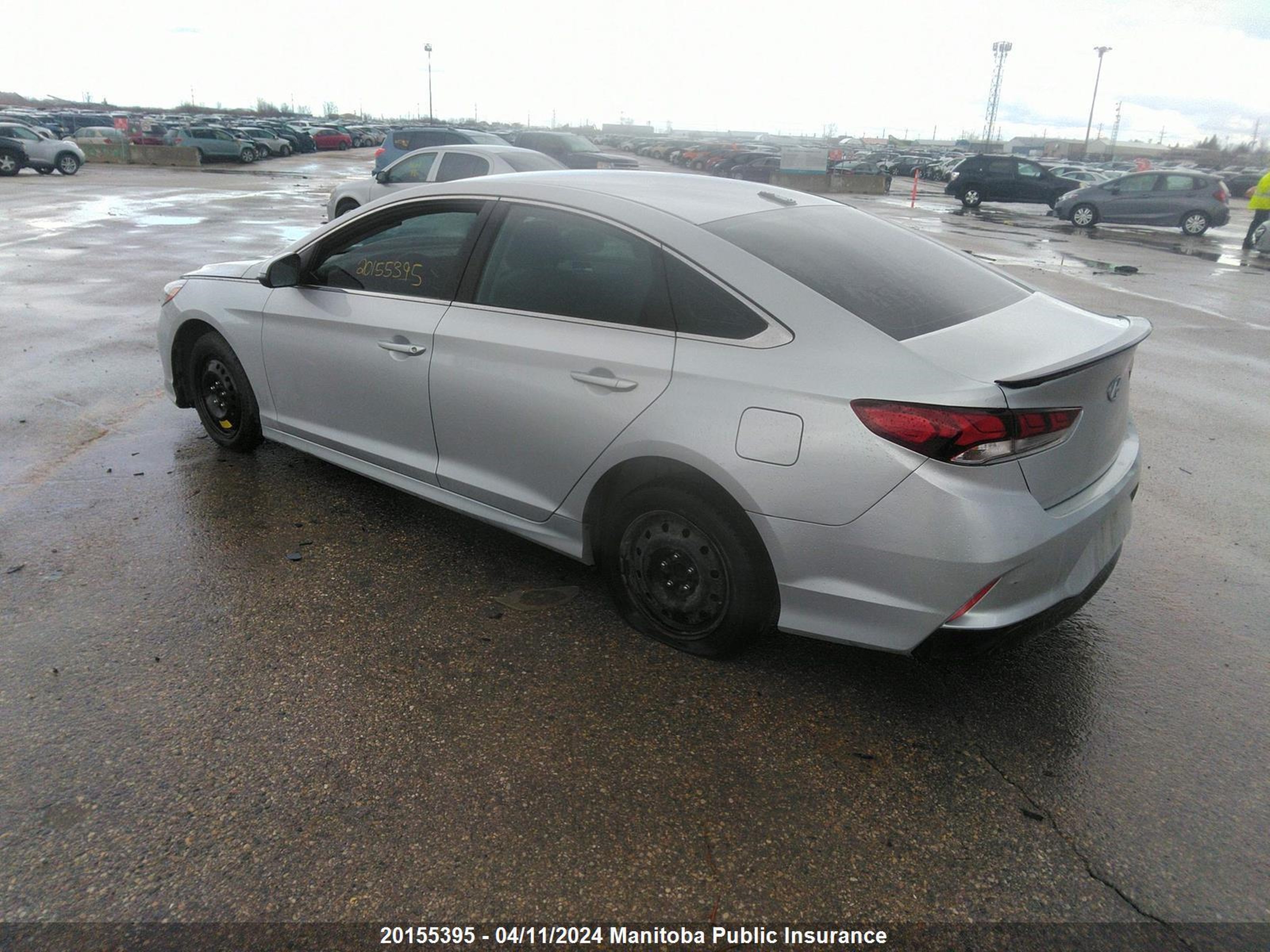 Photo 2 VIN: 5NPE24AF4JH663571 - HYUNDAI SONATA 