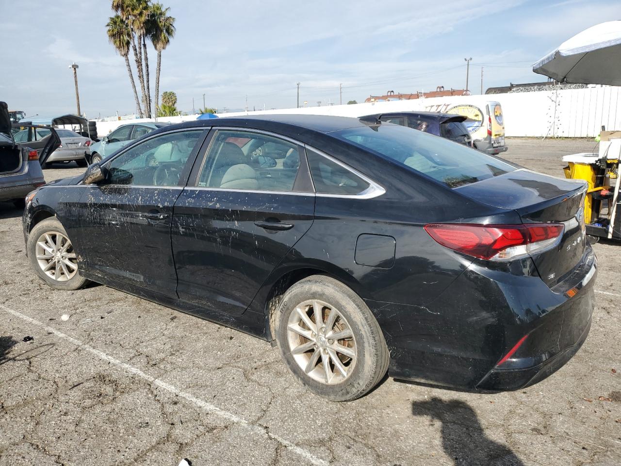 Photo 1 VIN: 5NPE24AF4JH669337 - HYUNDAI SONATA 