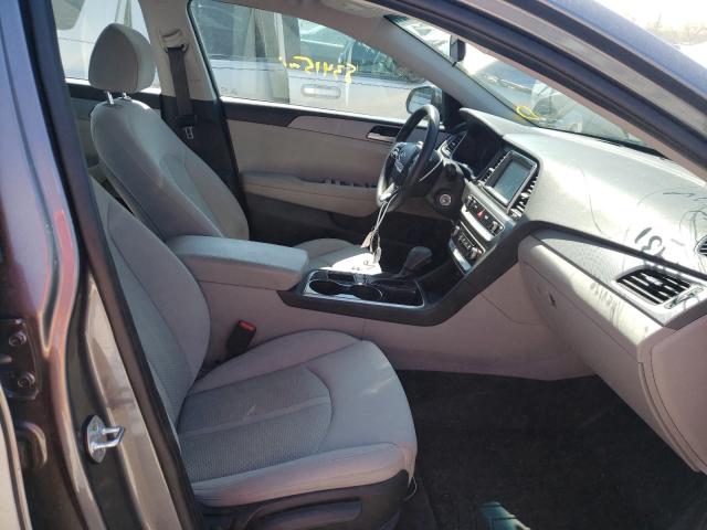 Photo 4 VIN: 5NPE24AF4JH682489 - HYUNDAI SONATA SE 