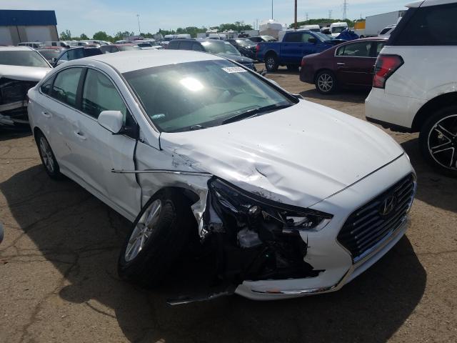 Photo 0 VIN: 5NPE24AF4JH688261 - HYUNDAI SONATA SE 