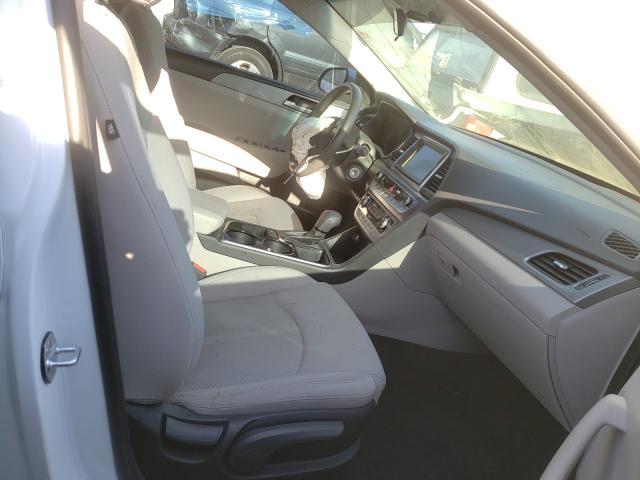 Photo 4 VIN: 5NPE24AF4JH698966 - HYUNDAI SONATA SE 