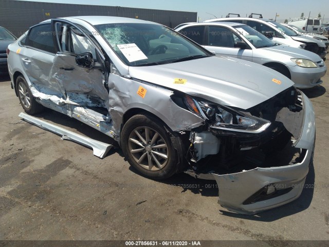 Photo 5 VIN: 5NPE24AF4JH700439 - HYUNDAI SONATA 