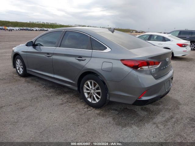 Photo 2 VIN: 5NPE24AF4JH718696 - HYUNDAI SONATA 