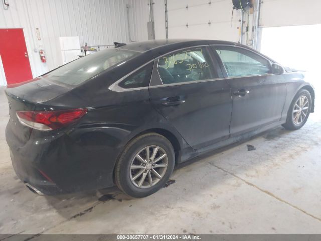 Photo 3 VIN: 5NPE24AF4JH721534 - HYUNDAI SONATA 