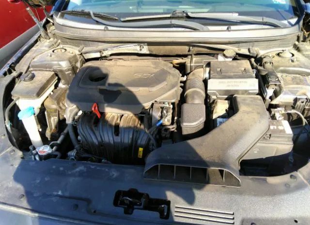 Photo 9 VIN: 5NPE24AF4JH727849 - HYUNDAI SONATA 