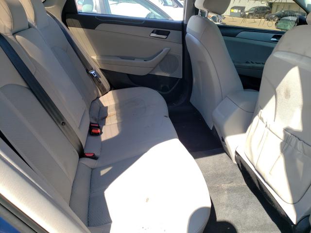 Photo 5 VIN: 5NPE24AF4KH746399 - HYUNDAI SONATA SE 