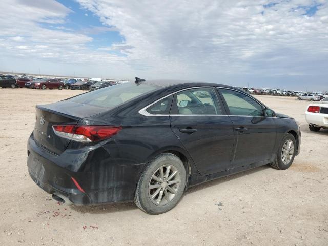 Photo 2 VIN: 5NPE24AF4KH749139 - HYUNDAI SONATA SE 