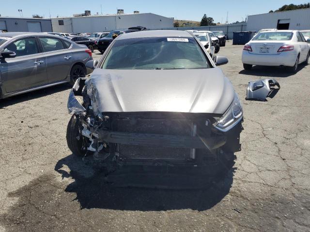 Photo 4 VIN: 5NPE24AF4KH749268 - HYUNDAI SONATA SE 