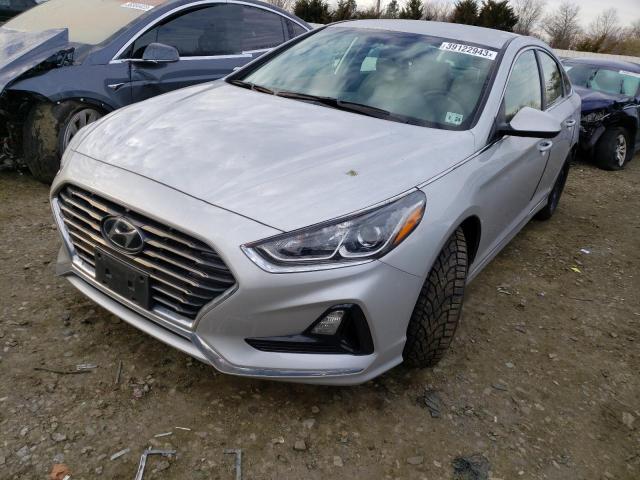 Photo 0 VIN: 5NPE24AF4KH753689 - HYUNDAI SONATA SE 