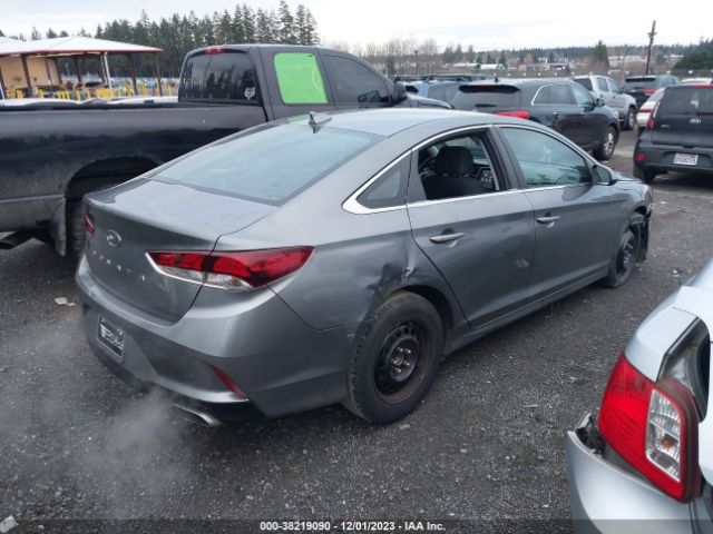 Photo 3 VIN: 5NPE24AF4KH756303 - HYUNDAI SONATA 