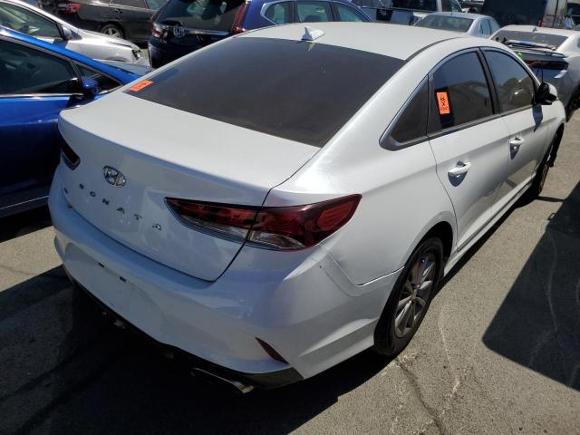 Photo 2 VIN: 5NPE24AF4KH769889 - HYUNDAI SONATA SE 