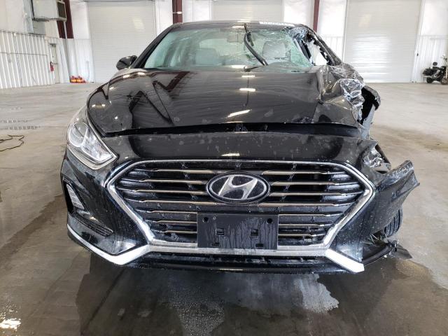 Photo 4 VIN: 5NPE24AF4KH784215 - HYUNDAI SONATA SE 