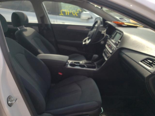 Photo 4 VIN: 5NPE24AF4KH785297 - HYUNDAI SONATA SE 