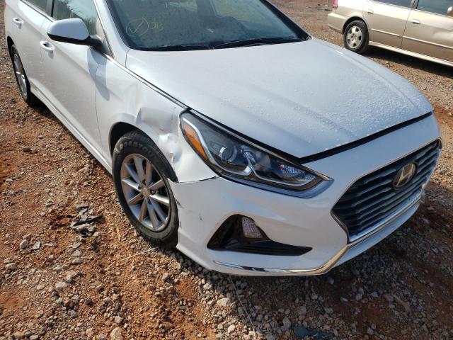 Photo 8 VIN: 5NPE24AF4KH786773 - HYUNDAI SONATA SE 