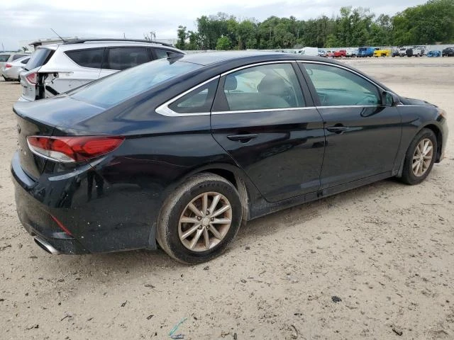 Photo 2 VIN: 5NPE24AF4KH796221 - HYUNDAI SONATA SE 