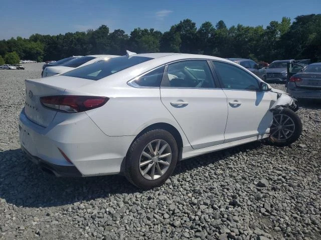 Photo 2 VIN: 5NPE24AF4KH796784 - HYUNDAI SONATA SE 