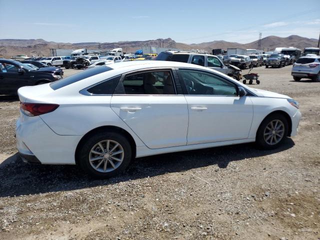 Photo 2 VIN: 5NPE24AF4KH801322 - HYUNDAI SONATA SE 