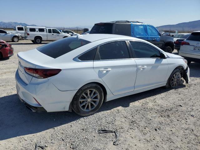 Photo 2 VIN: 5NPE24AF4KH807508 - HYUNDAI SONATA SE 