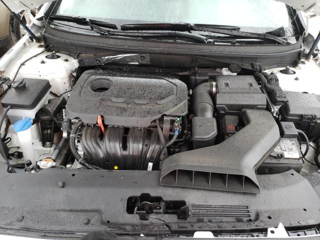 Photo 6 VIN: 5NPE24AF4KH809405 - HYUNDAI SONATA SE 