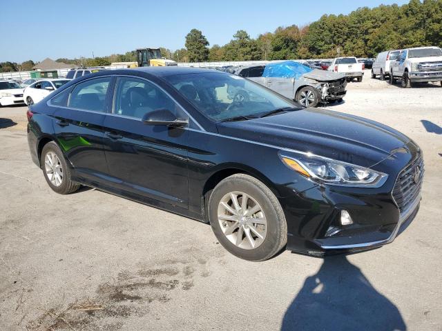 Photo 3 VIN: 5NPE24AF4KH817794 - HYUNDAI SONATA SE 