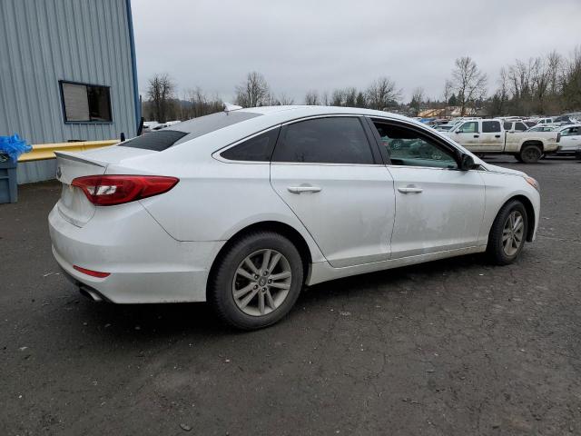 Photo 2 VIN: 5NPE24AF5FH002820 - HYUNDAI SONATA SE 