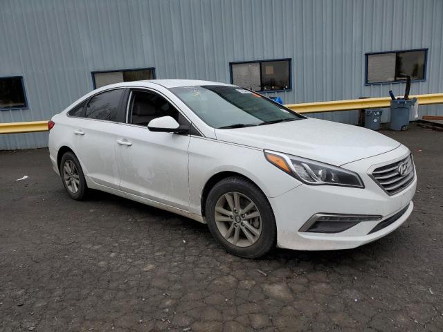 Photo 3 VIN: 5NPE24AF5FH002820 - HYUNDAI SONATA SE 