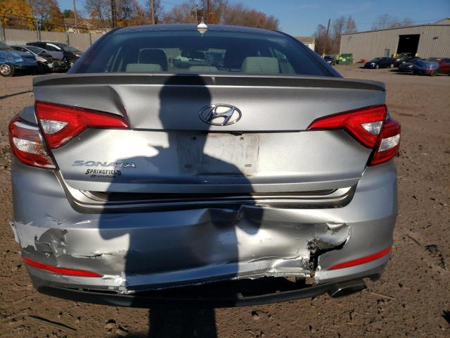 Photo 5 VIN: 5NPE24AF5FH007063 - HYUNDAI SONATA SE 