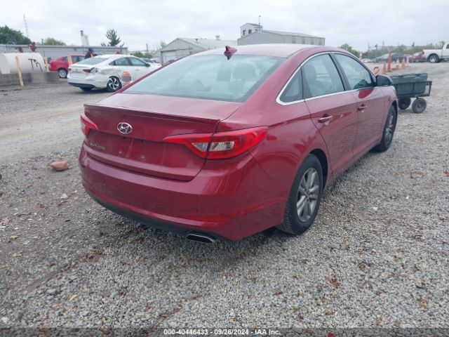 Photo 3 VIN: 5NPE24AF5FH010934 - HYUNDAI SONATA 